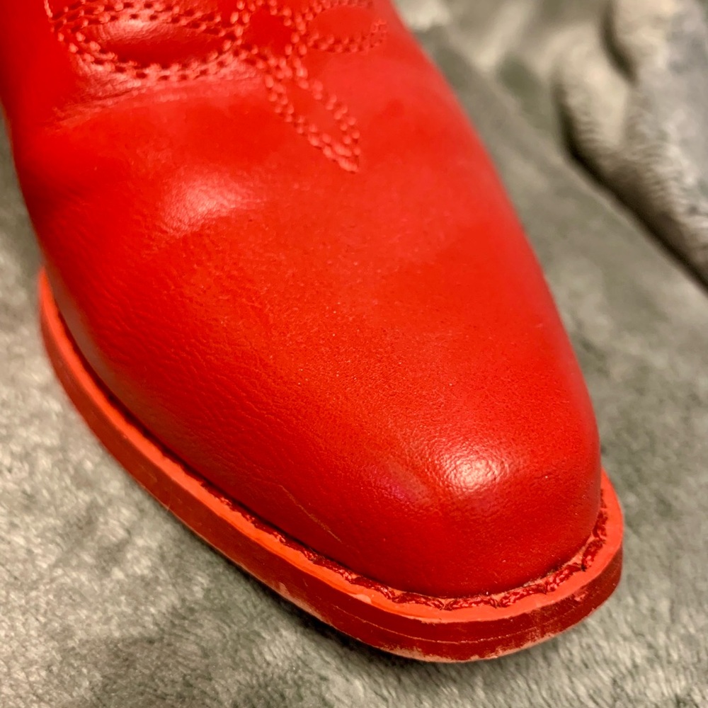 IUV Red Embroidered Western Cowboy Boots - Picture 7 of 10
